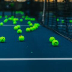 Jak przygotować się do treningu tenisa?